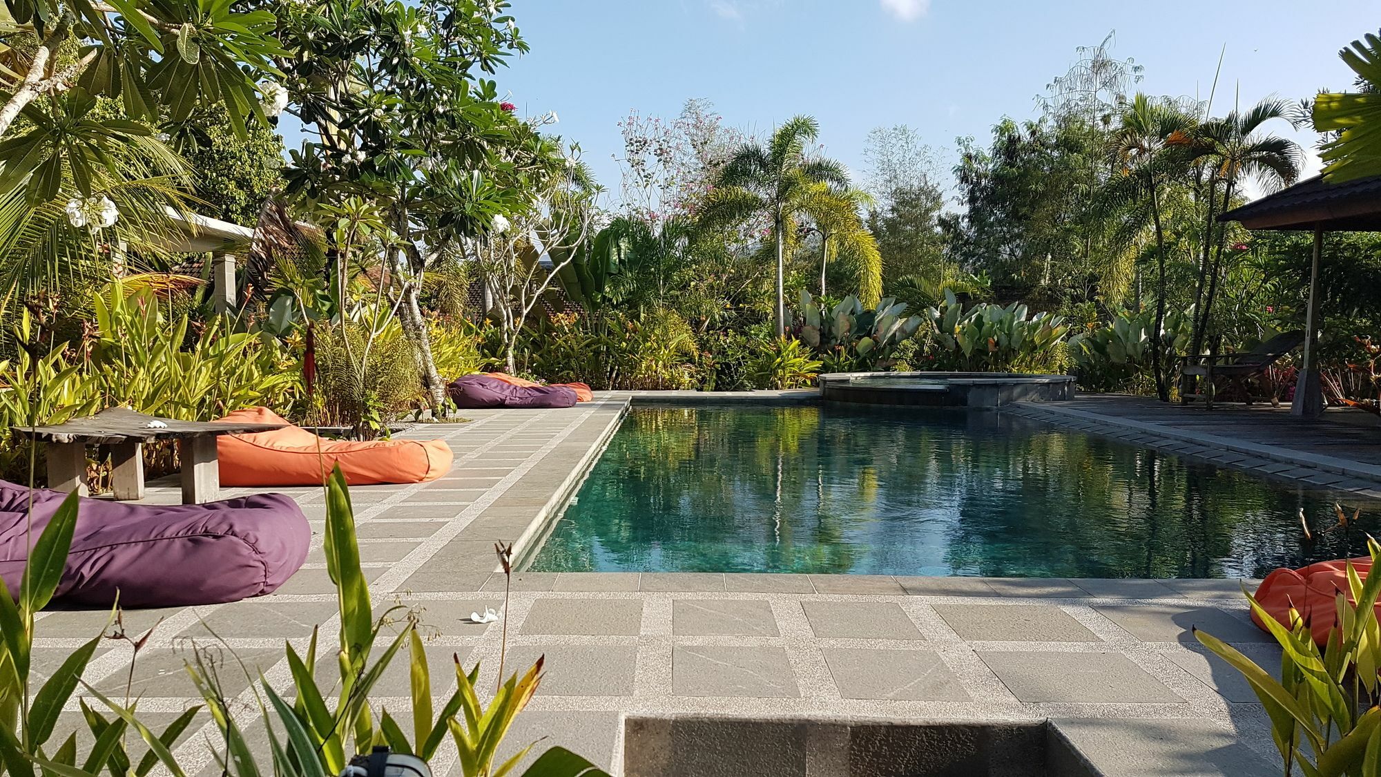 Ibludan Hotel Senggigi Exterior photo